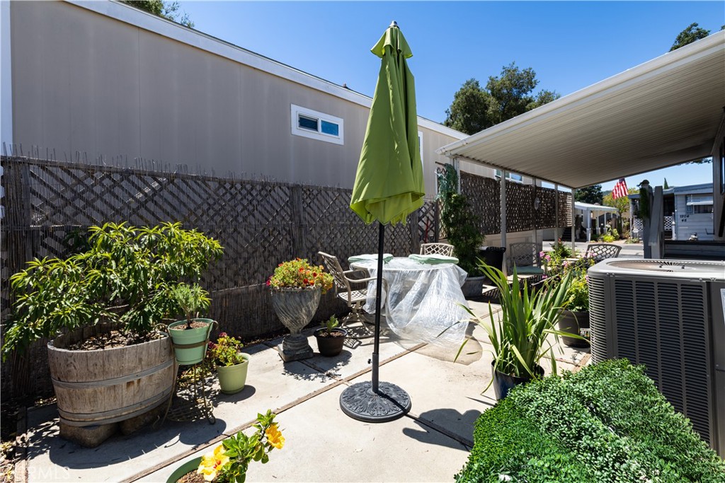 1215 El Camino Real #61, Atascadero, CA 93422