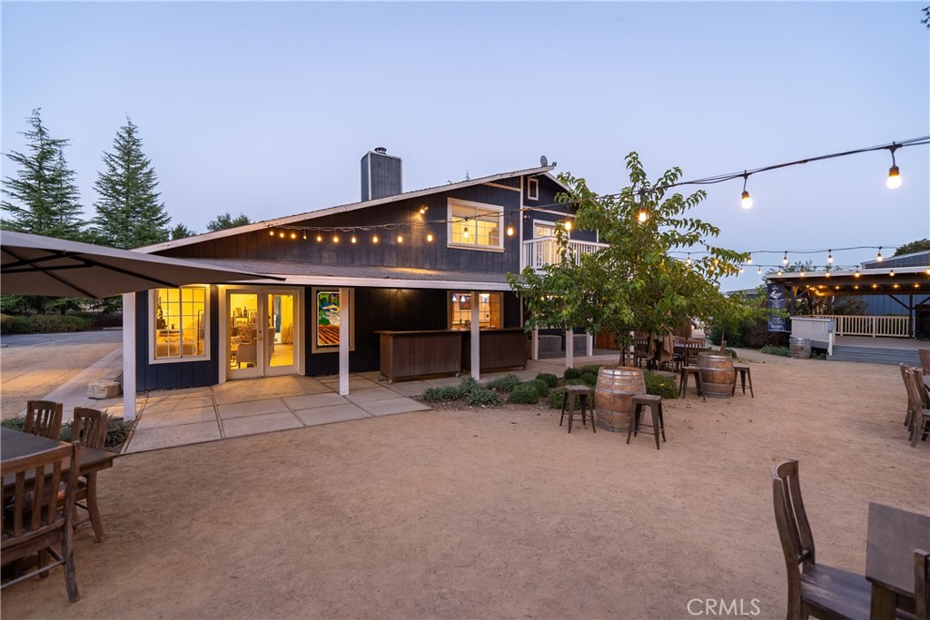 2925 Anderson Rd, Paso Robles, CA 93446
