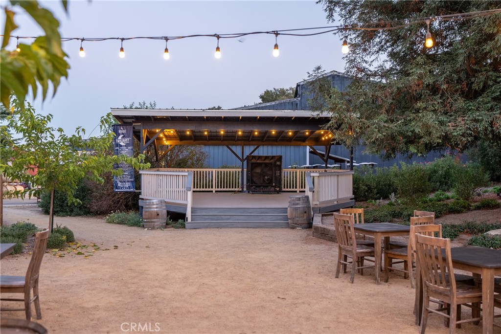 2925 Anderson Rd, Paso Robles, CA 93446