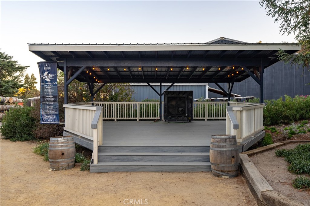 2925 Anderson Rd, Paso Robles, CA 93446