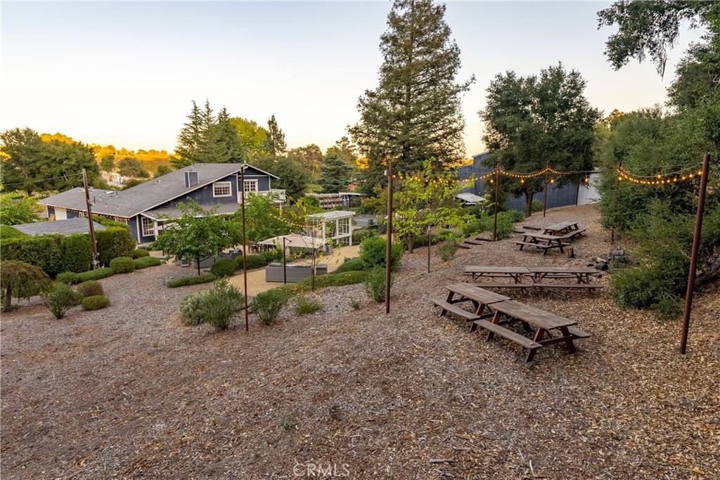 2925 Anderson Rd, Paso Robles, CA 93446