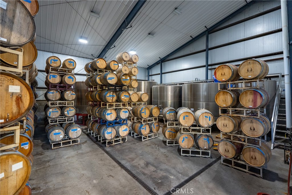 2925 Anderson Rd, Paso Robles, CA 93446