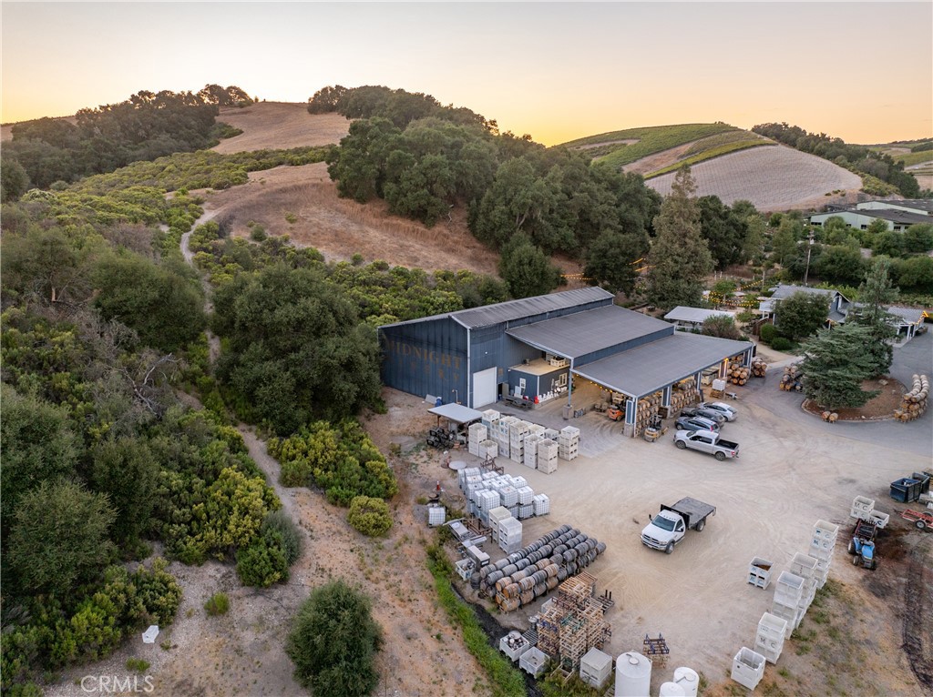 2925 Anderson Rd, Paso Robles, CA 93446