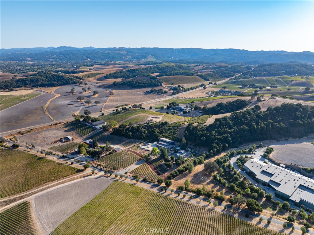 2925 Anderson Rd, Paso Robles, CA 93446