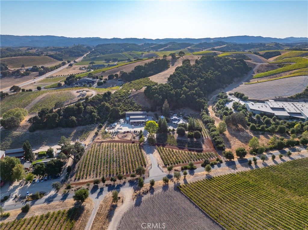 2925 Anderson Rd, Paso Robles, CA 93446