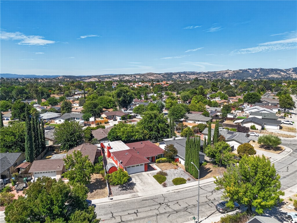 1212 Dorothy, Paso Robles, CA 93446