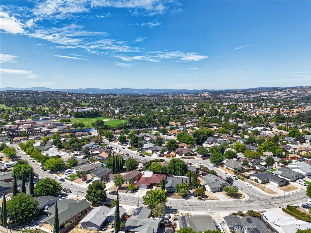 1212 Dorothy, Paso Robles, CA 93446