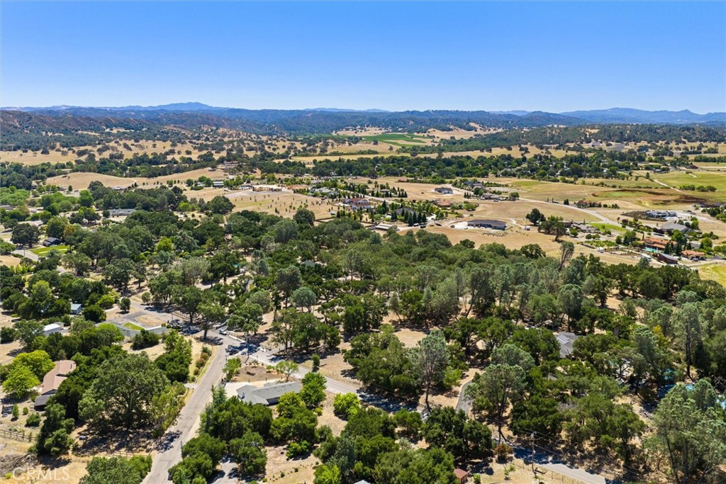 14740 Morningside Rd, Atascadero, CA 93422
