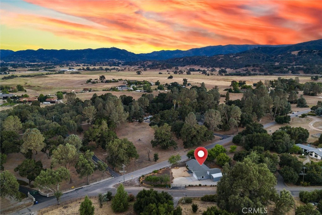 14740 Morningside Rd, Atascadero, CA 93422