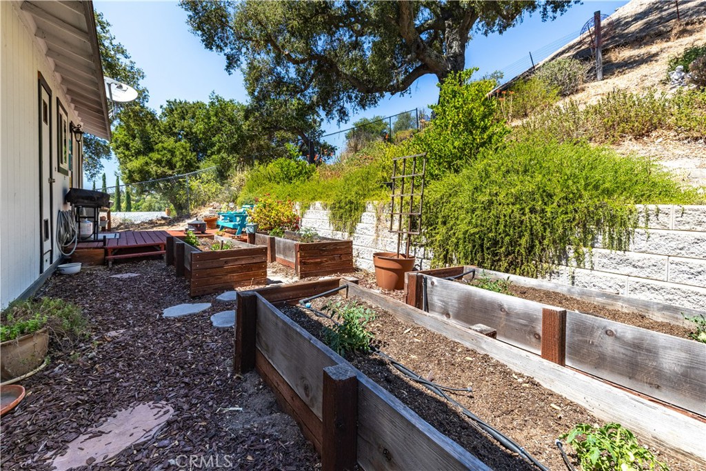 5655 Hermosilla Ave, Atascadero, CA 93422