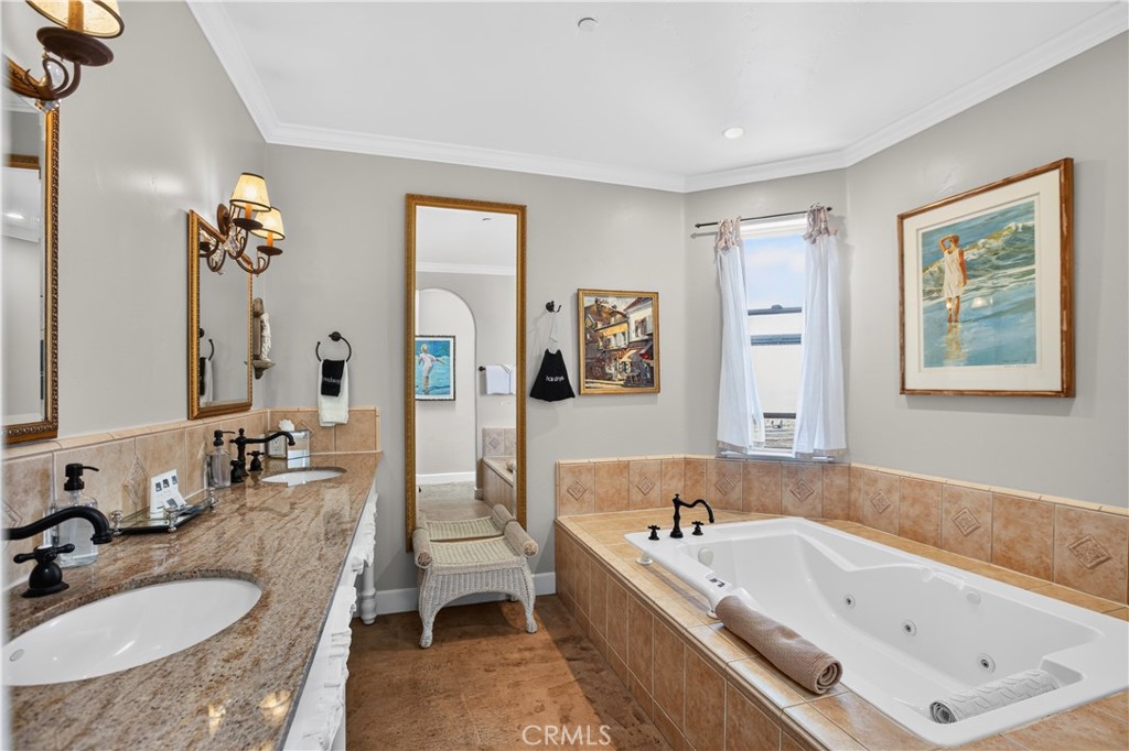95 S Ocean, Cayucos, CA 93430