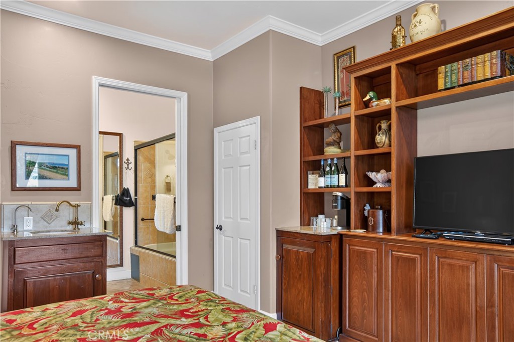 95 S Ocean, Cayucos, CA 93430