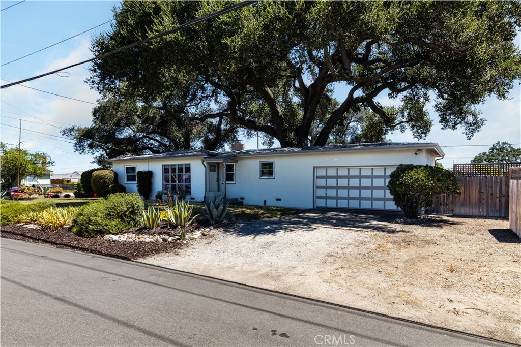 240 Oak, Paso Robles, CA 93446