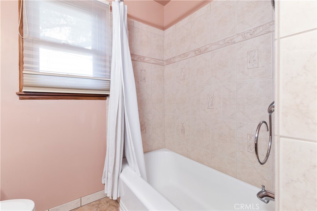 240 Oak, Paso Robles, CA 93446