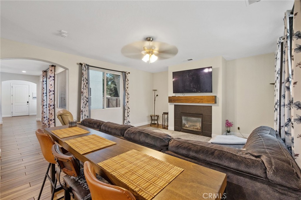 3320 W Glendale, Visalia, CA 93291