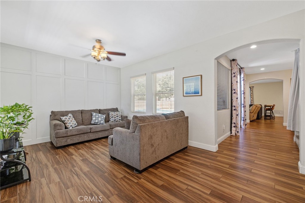 3320 W Glendale, Visalia, CA 93291