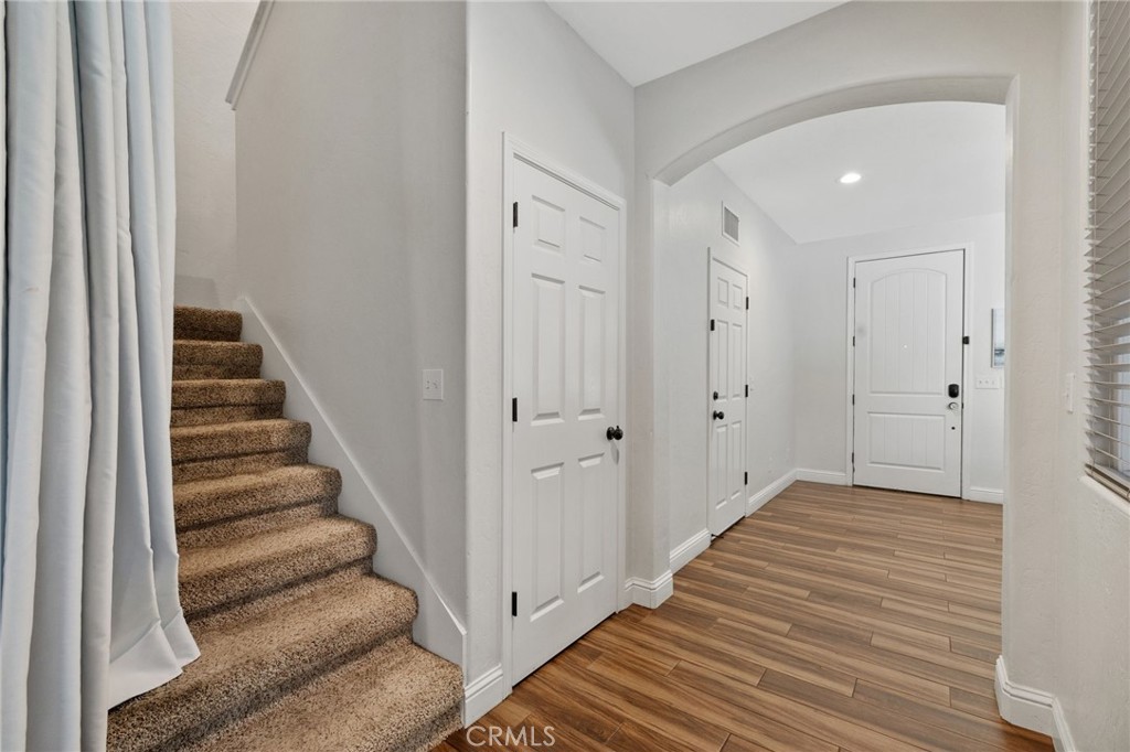 3320 W Glendale, Visalia, CA 93291
