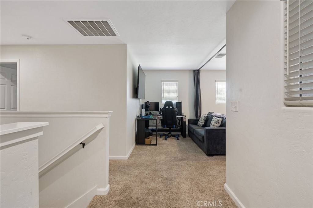 3320 W Glendale, Visalia, CA 93291