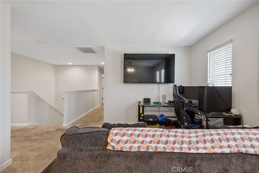 3320 W Glendale, Visalia, CA 93291