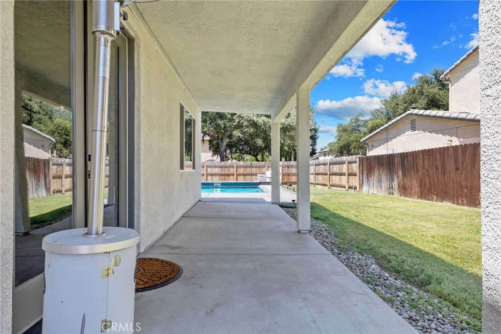3320 W Glendale, Visalia, CA 93291