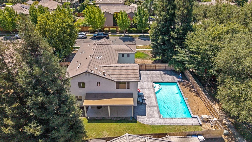 3320 W Glendale, Visalia, CA 93291