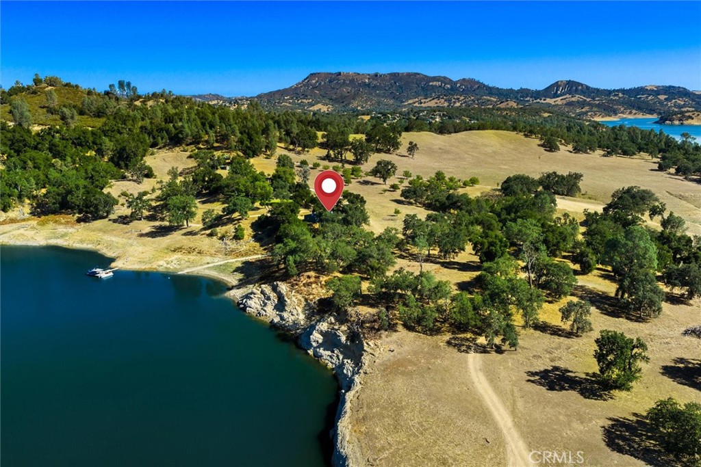 7172 Town Creek, Paso Robles, CA 93446