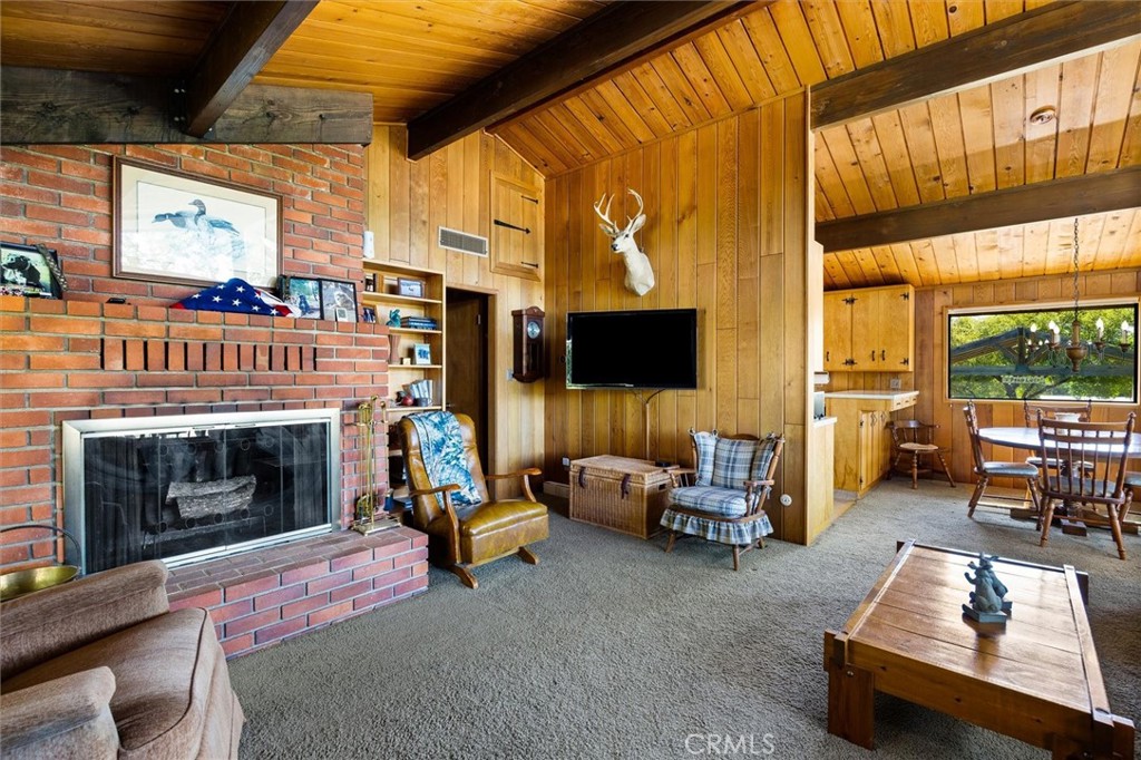 7172 Town Creek, Paso Robles, CA 93446
