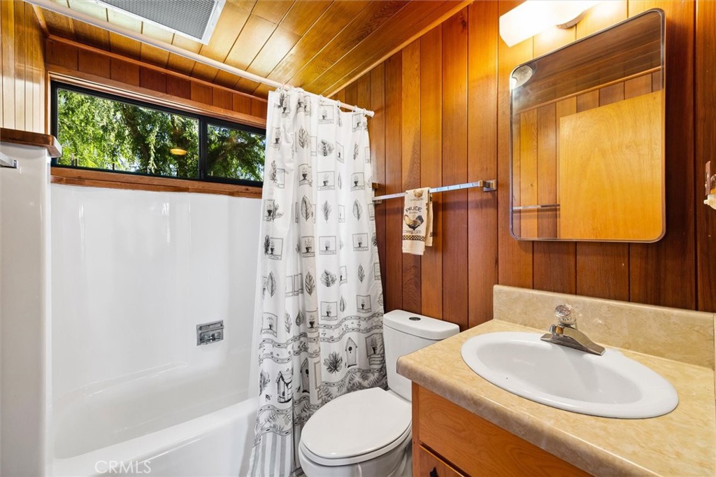 7172 Town Creek, Paso Robles, CA 93446