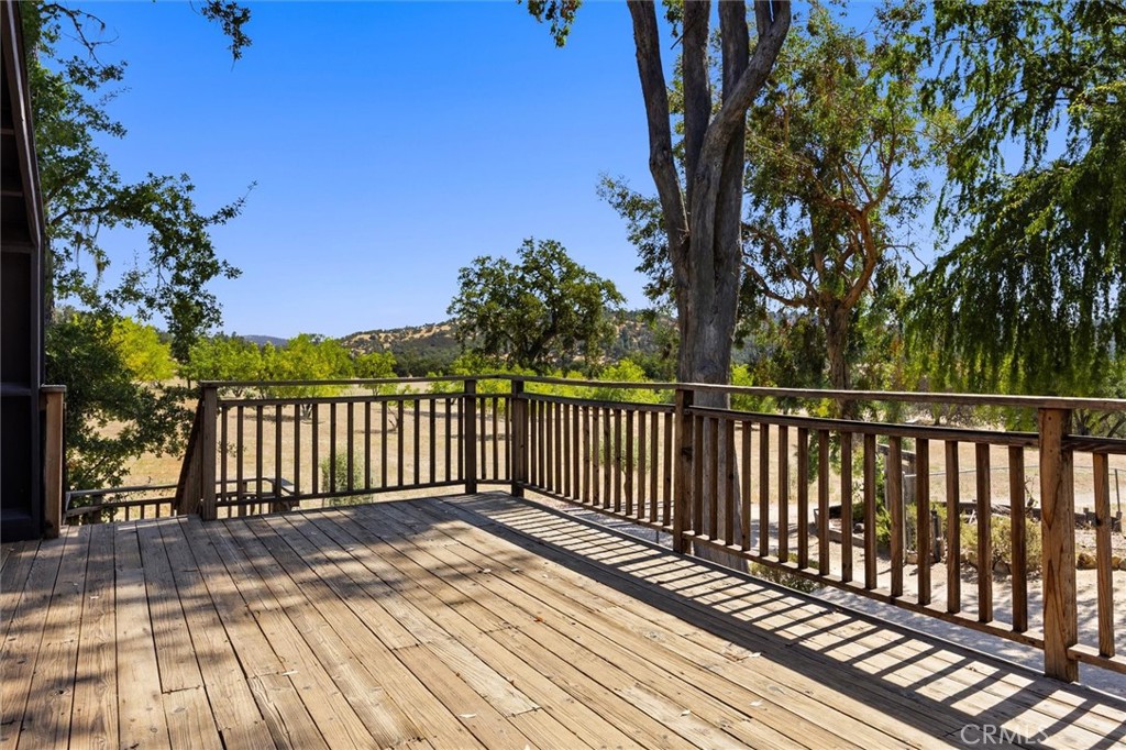 7172 Town Creek, Paso Robles, CA 93446
