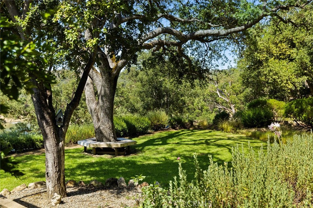 7172 Town Creek, Paso Robles, CA 93446