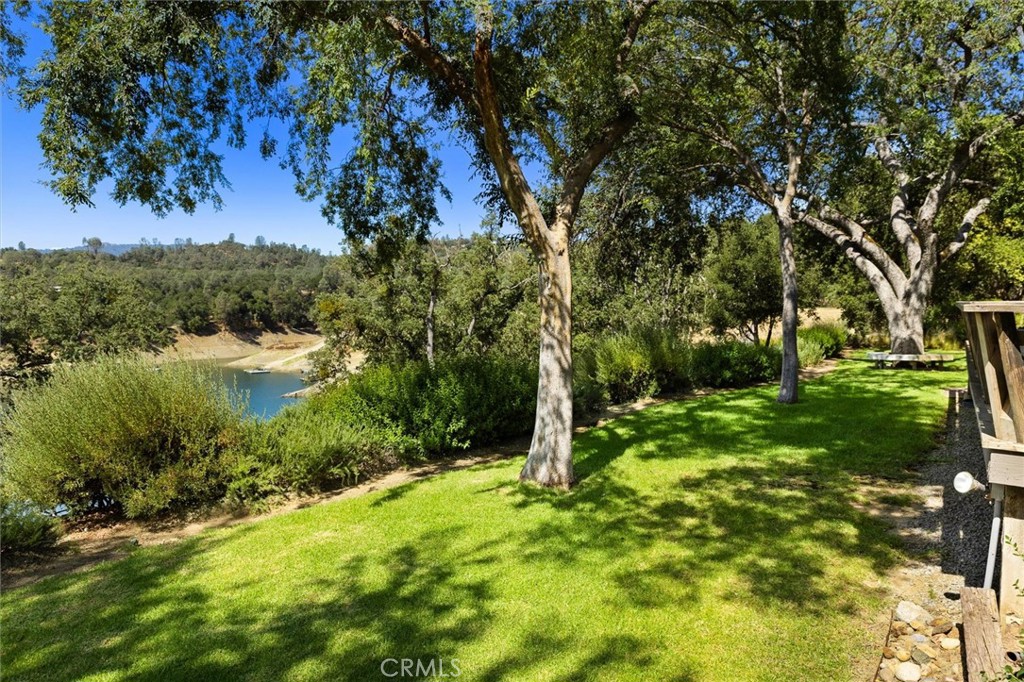7172 Town Creek, Paso Robles, CA 93446