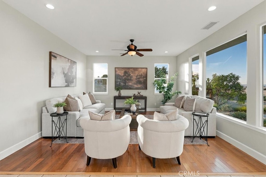 8495 Plane View, Paso Robles, CA 93446