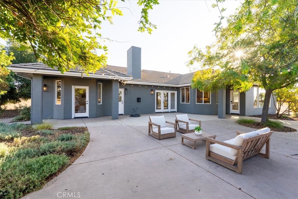 8495 Plane View, Paso Robles, CA 93446