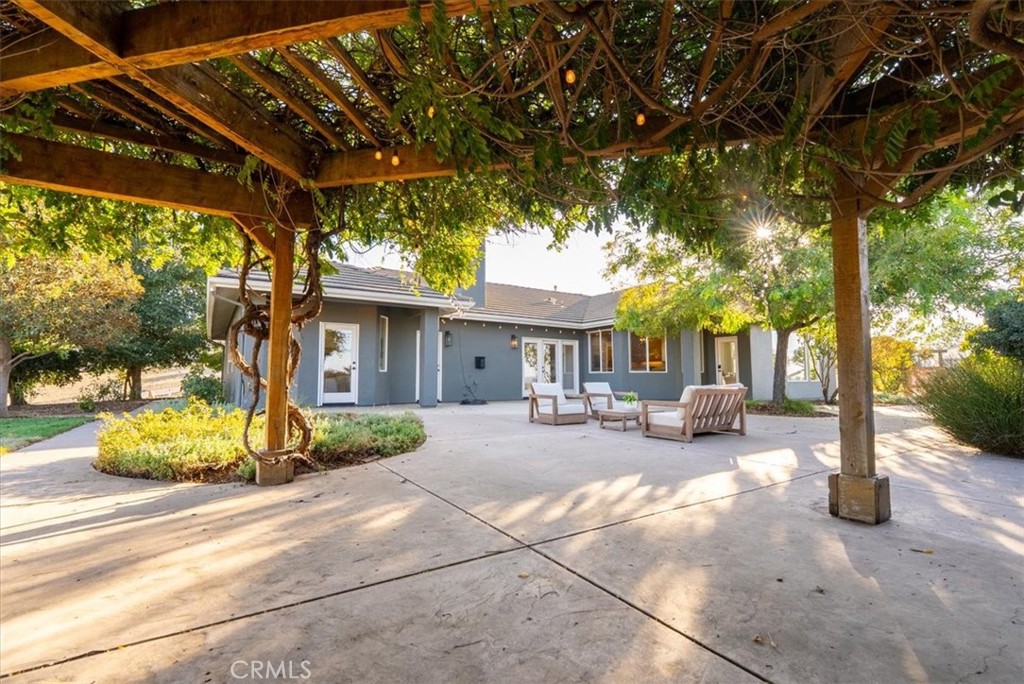 8495 Plane View, Paso Robles, CA 93446