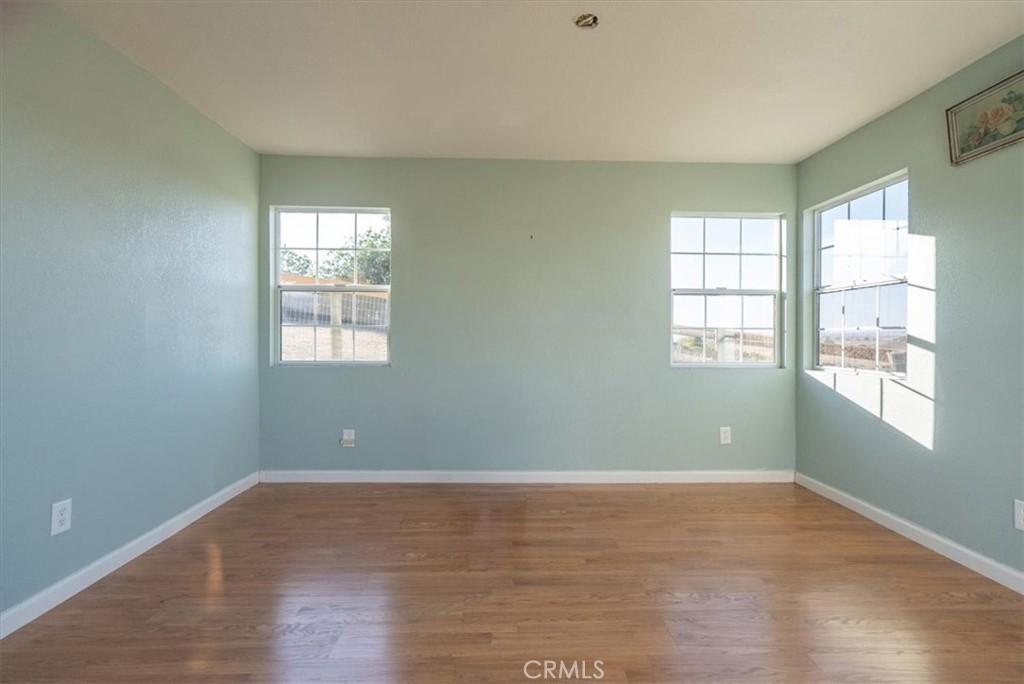 8495 Plane View, Paso Robles, CA 93446
