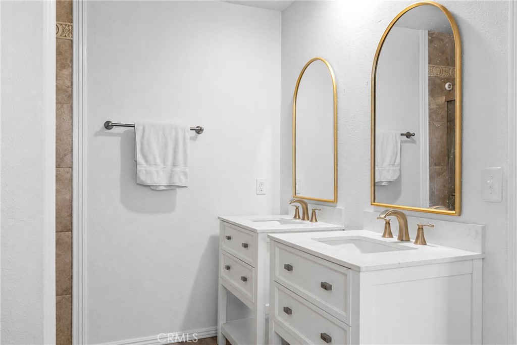 27 Via Santa Barbara #27, Paso Robles, CA 93446