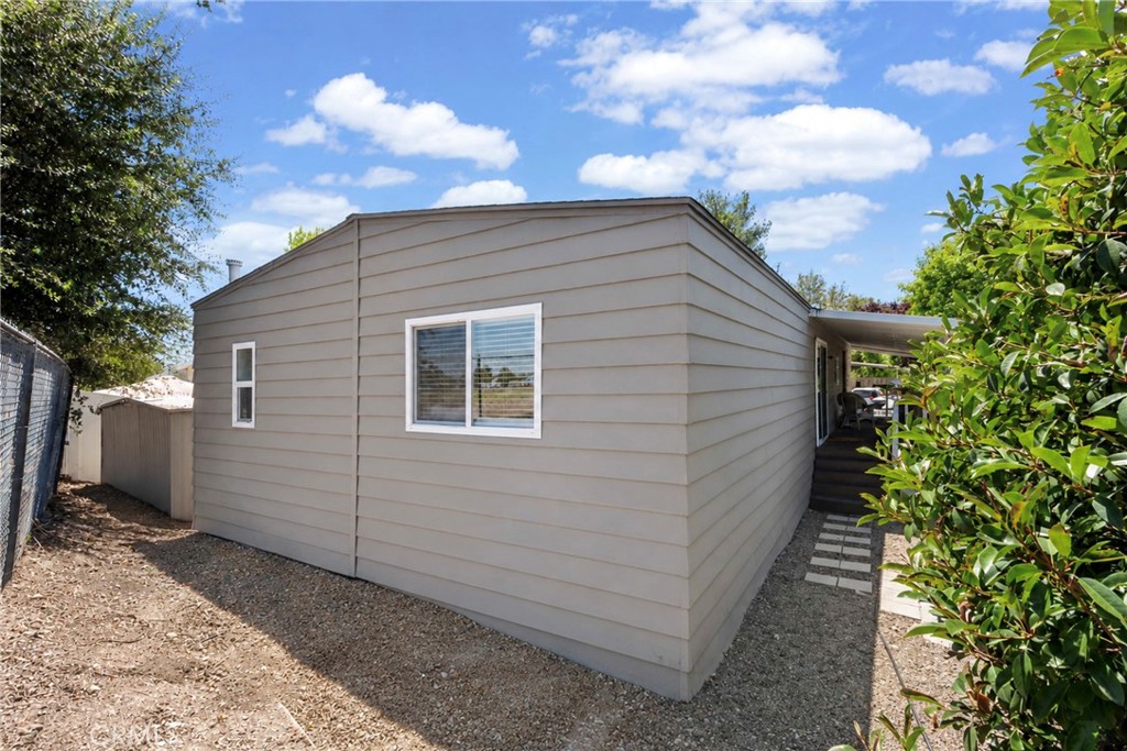 27 Via Santa Barbara #27, Paso Robles, CA 93446