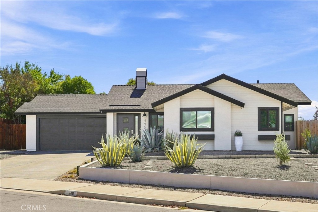 540 Chumash Ct, Paso Robles, CA 93446
