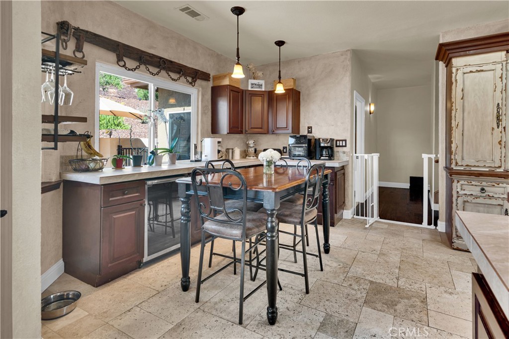 503 Red River Dr, Paso Robles, CA 93446