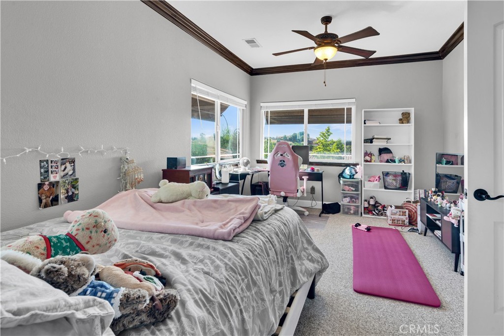 503 Red River Dr, Paso Robles, CA 93446