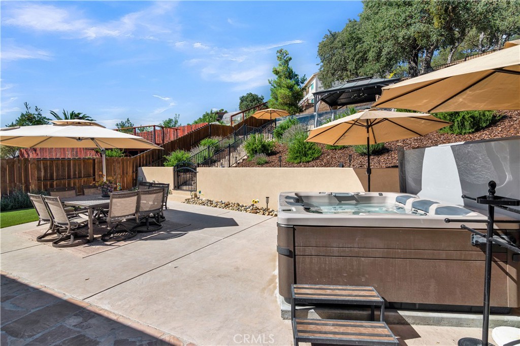 503 Red River Dr, Paso Robles, CA 93446