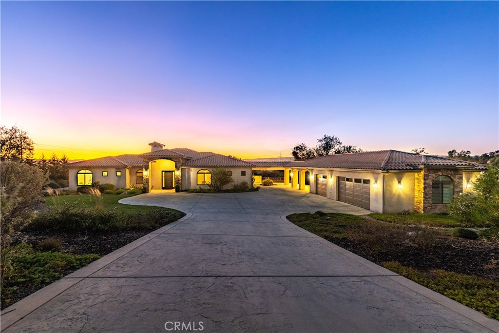 1110 Burnt Rock Way, Templeton, CA 93465
