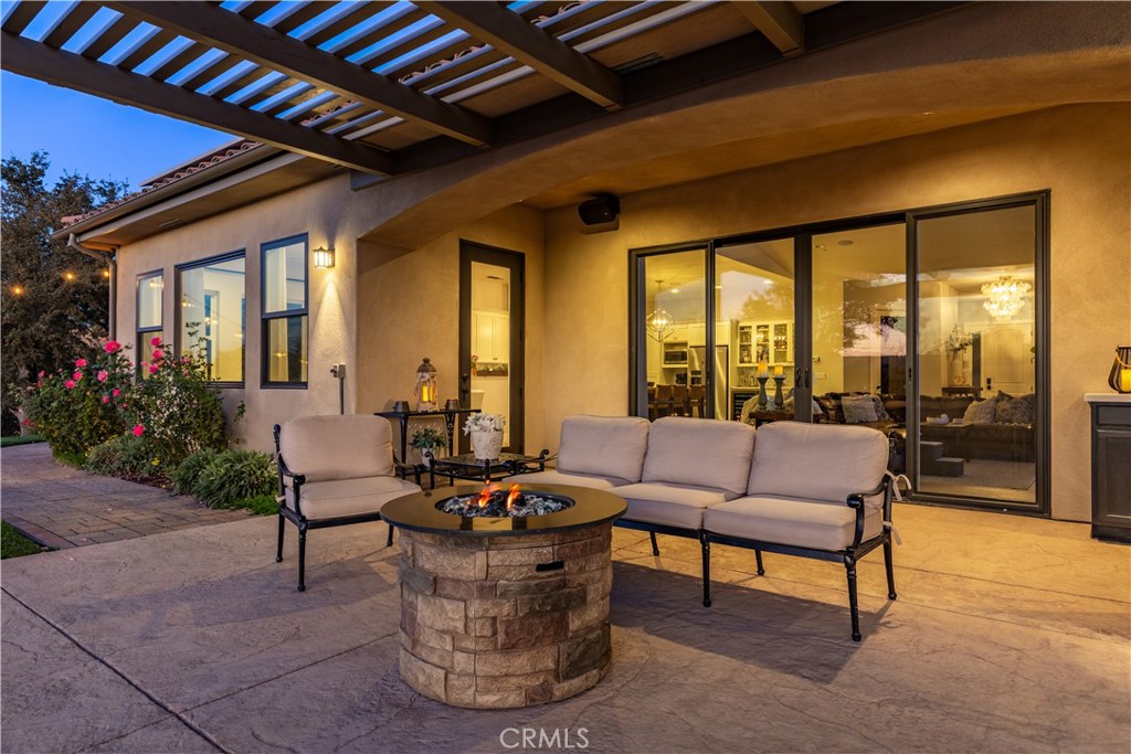 1110 Burnt Rock Way, Templeton, CA 93465