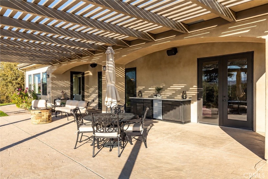 1110 Burnt Rock Way, Templeton, CA 93465
