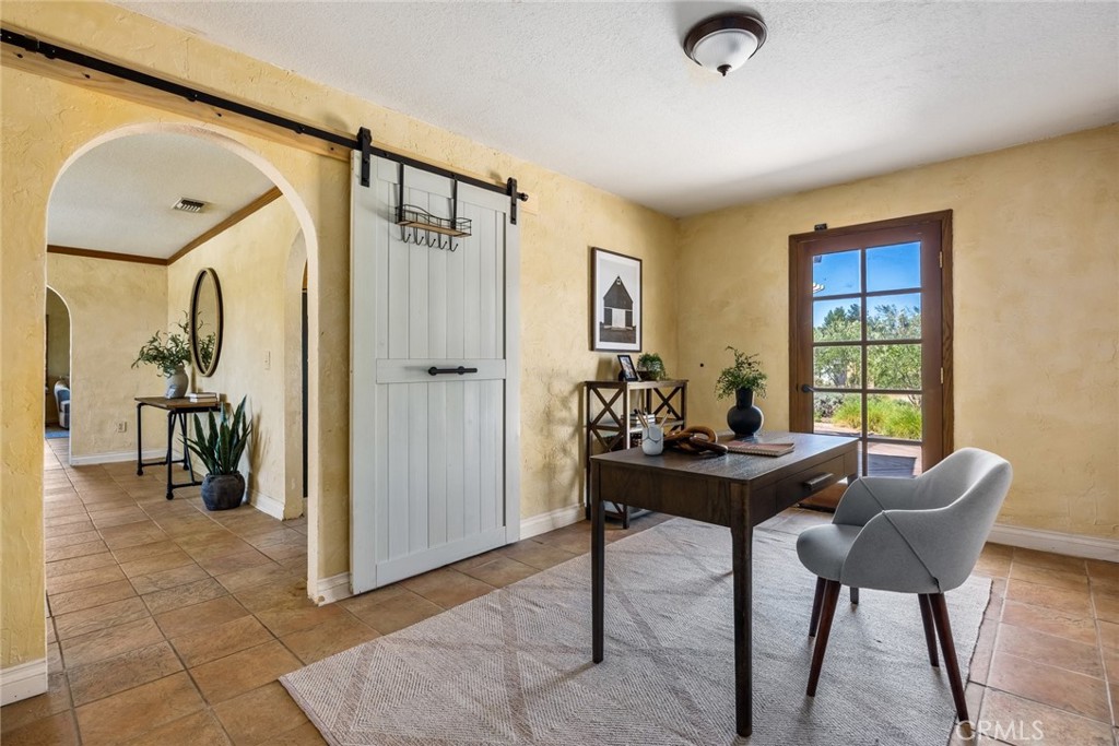 5955 Whispering Oak, Paso Robles, CA 93446