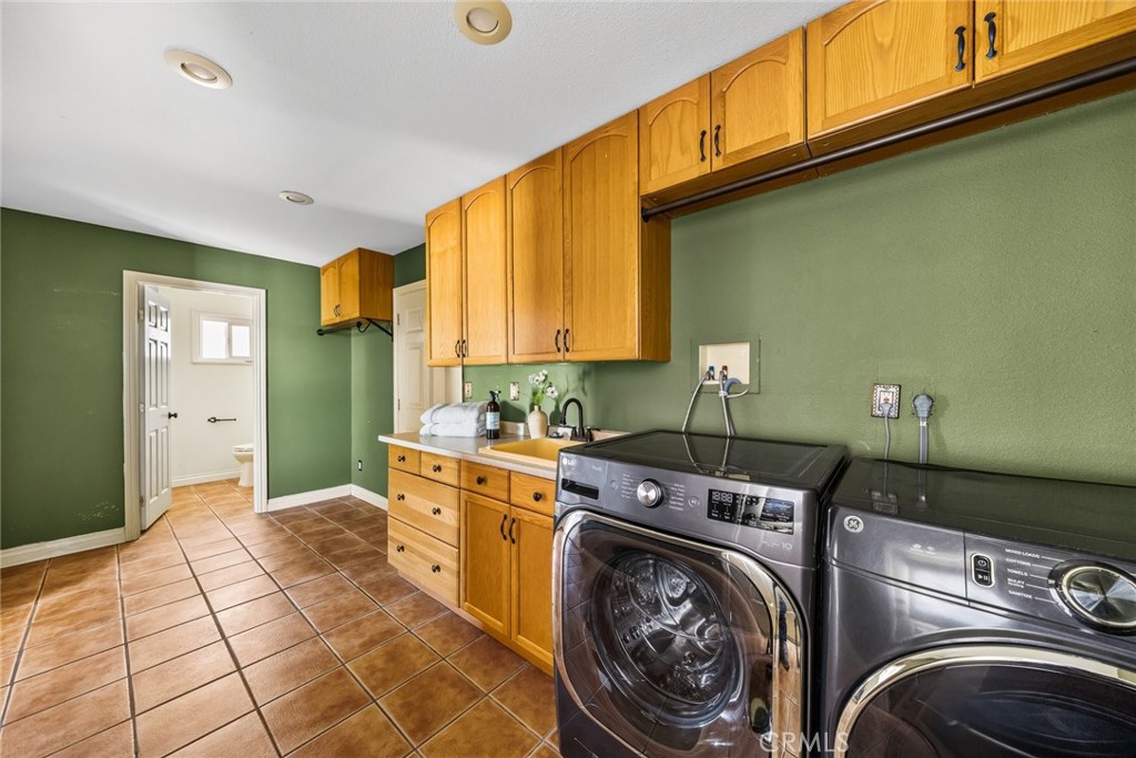 5955 Whispering Oak, Paso Robles, CA 93446