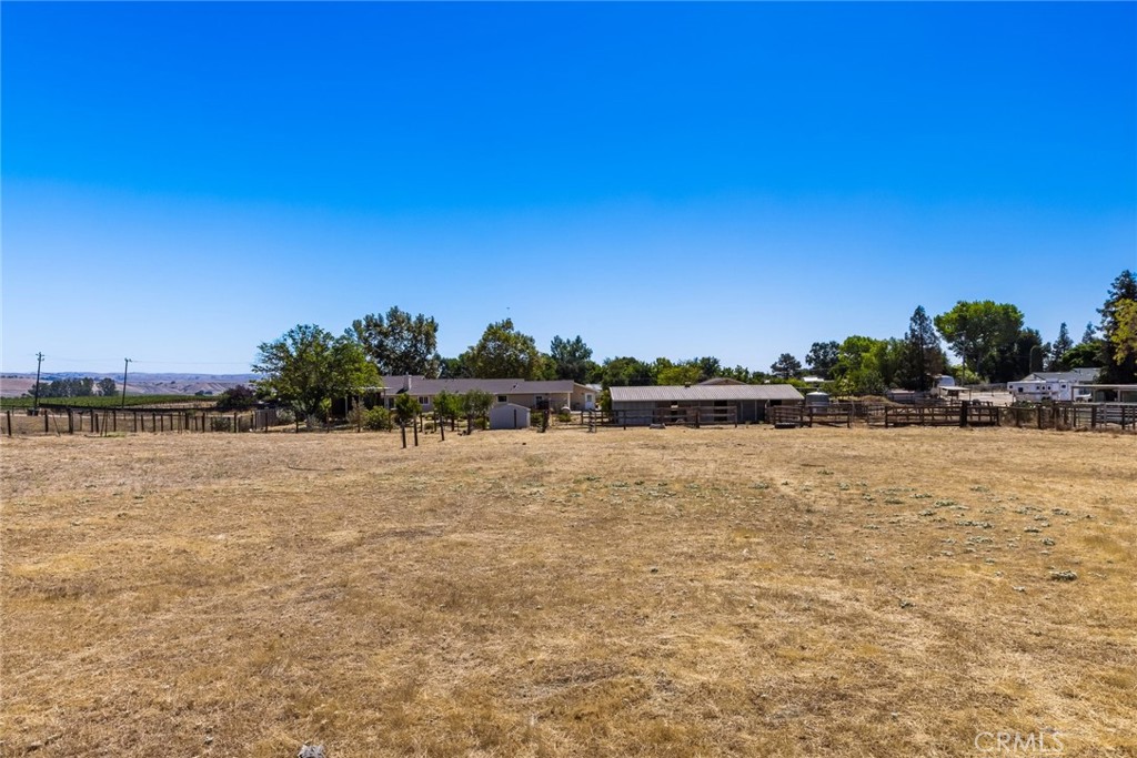 5955 Whispering Oak, Paso Robles, CA 93446