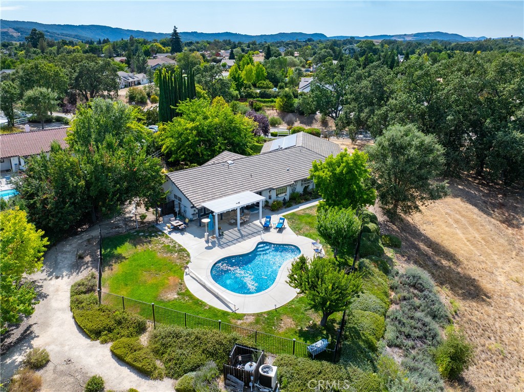 915 Santa Rita, Templeton, CA 93465