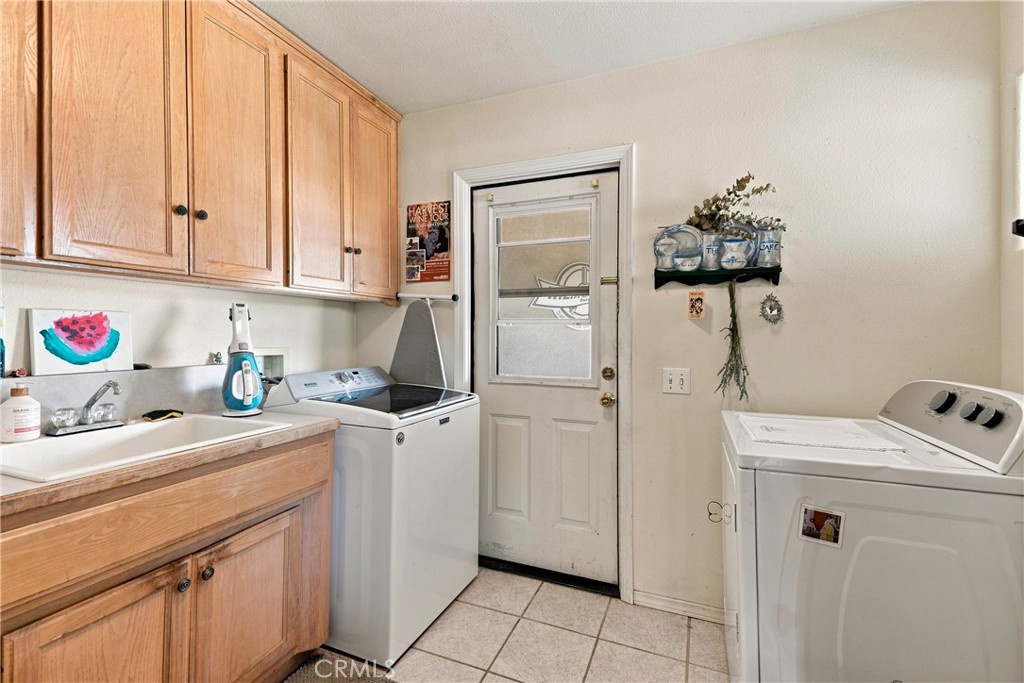 915 Santa Rita, Templeton, CA 93465
