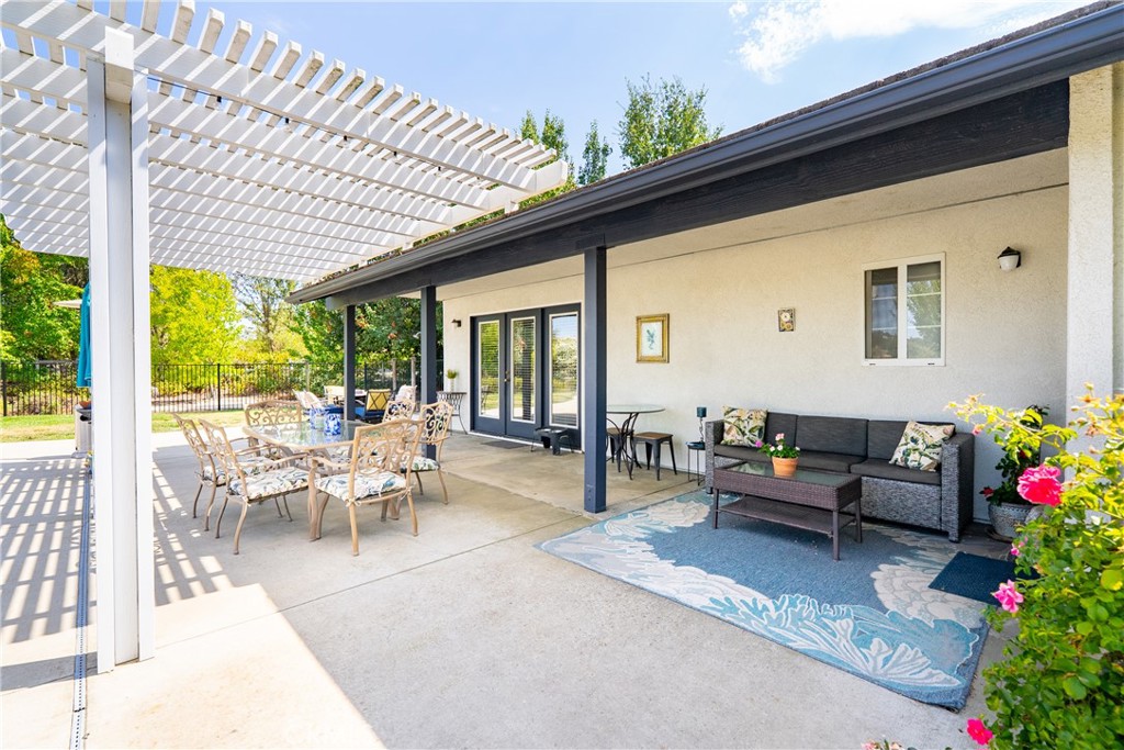 915 Santa Rita, Templeton, CA 93465